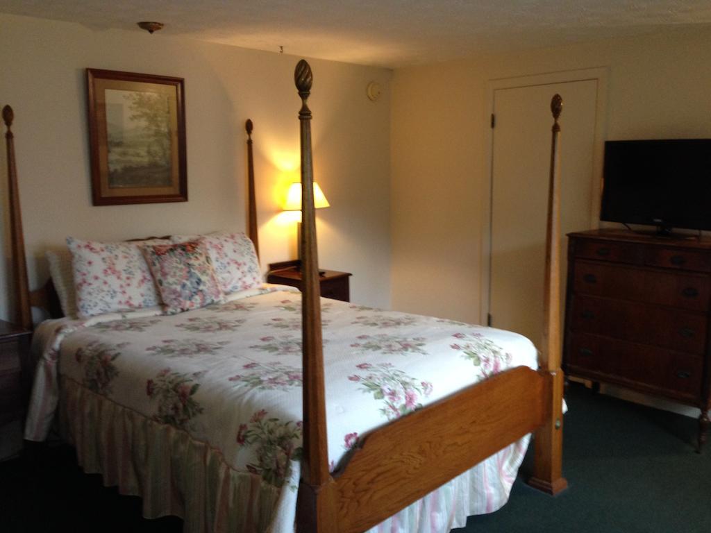 White Columns Motel Pine Mountain  Oda fotoğraf