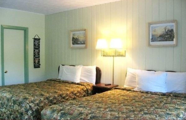 White Columns Motel Pine Mountain  Oda fotoğraf