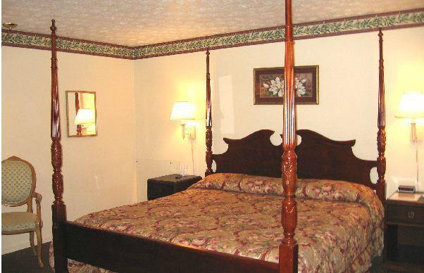 White Columns Motel Pine Mountain  Oda fotoğraf